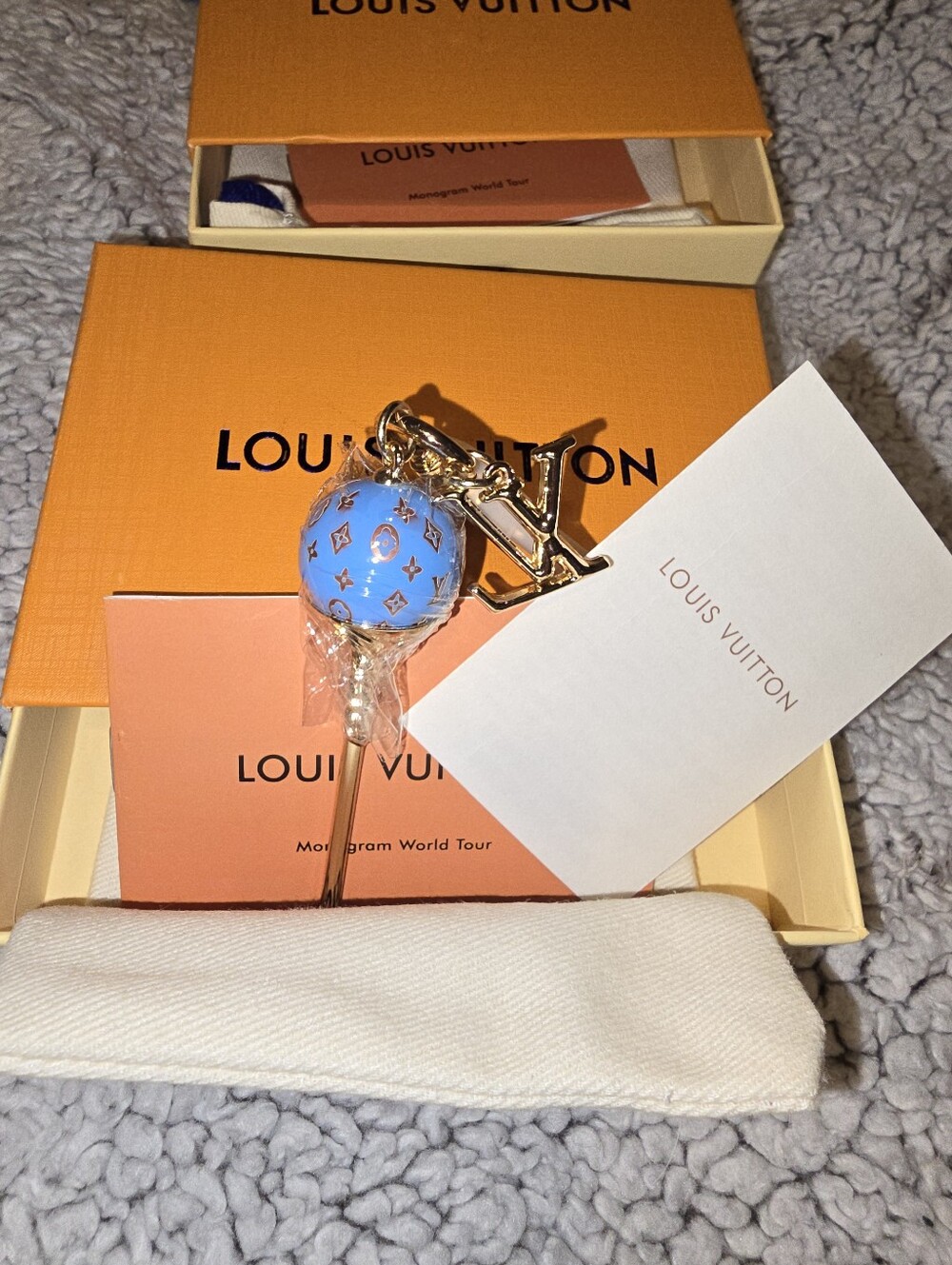 Lollipop Keychain Baby Blue LV Gold Tone! 3 Colors Available